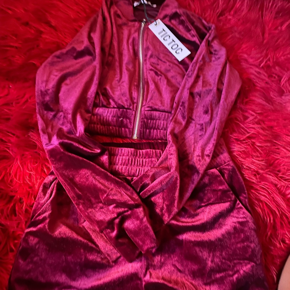 Velvet Zip-Up Tracksuit in Rich Pink